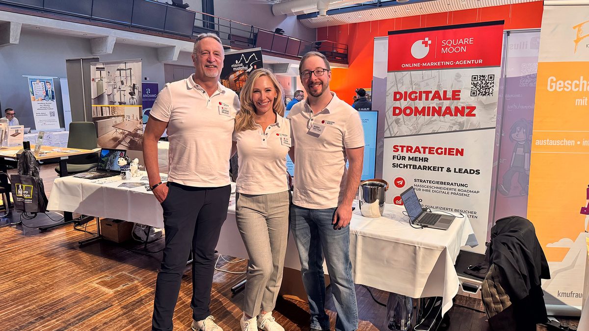 SQUAREMOON bei Schwyz Next